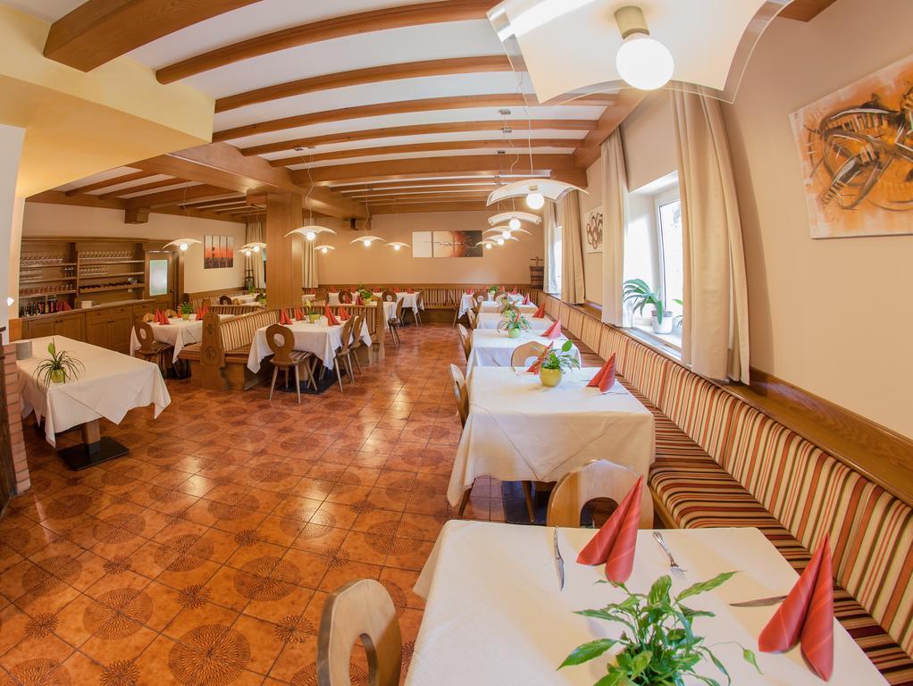 Zur Muehle Wohlfuehloase Hotel Trodena Kültér fotó